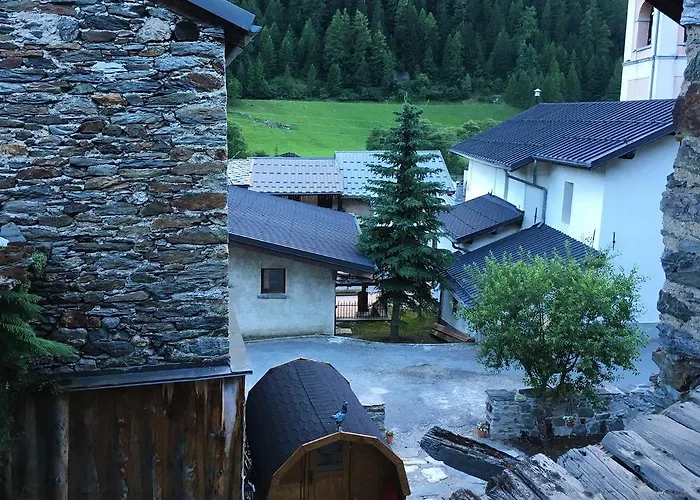 Gasthof Chalet Eterlou *